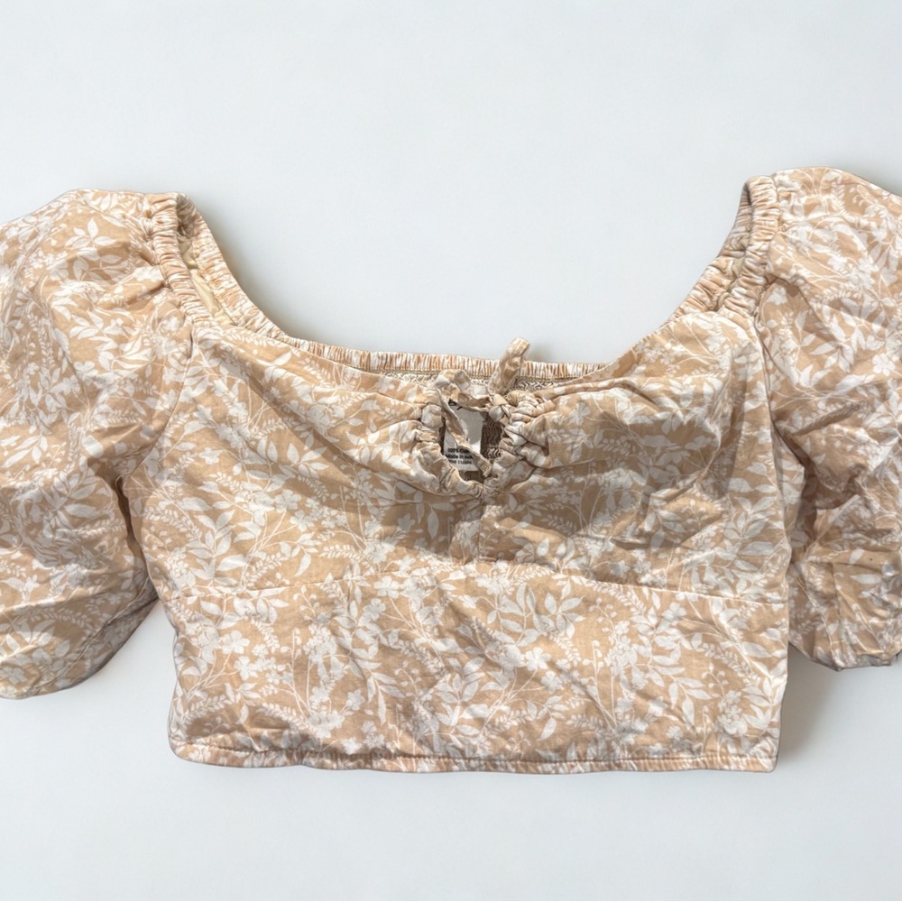 Japna‎ Beige Floral Puff Sleeve Blouse